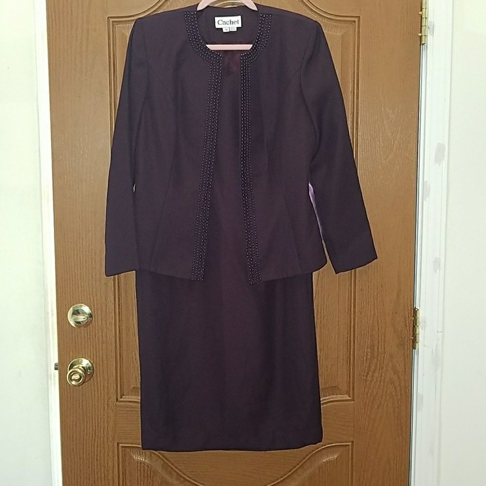 Cachet deep eggplant 2 pc dress Sz.10